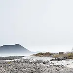 La Maja Beachfront * 코라레호