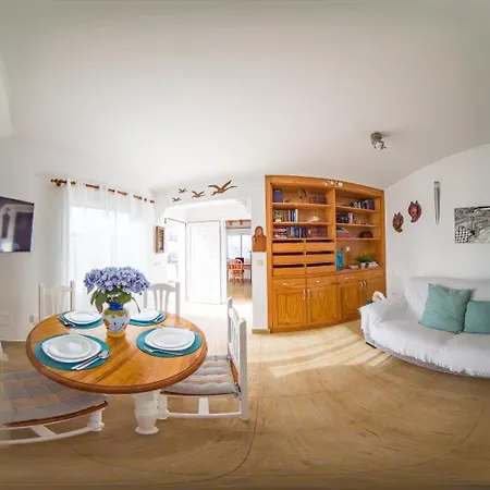 Βίλα La Maja Beachfront *