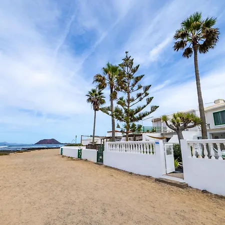 La Maja Beachfront Κοραλέχο