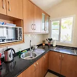 Villa La Maja Beachfront *