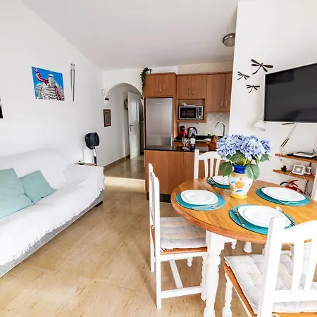 Villa La Maja Beachfront