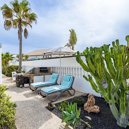 Villa La Maja Beachfront Corralejo