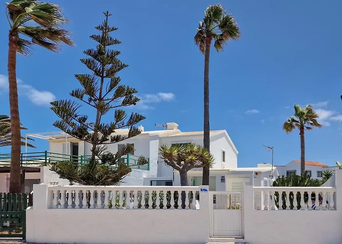 Villa La Maja Beachfront Corralejo